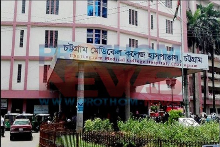 চট্টগ্রাম মেডিকেলের নালায় মিললো ২ নবজাতকের লাশ
