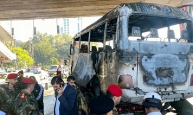 সিরিয়ায় বোমা হামলায় ১৩ সেনা নিহত