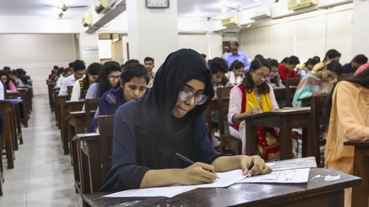 ভালুকায় ৯টি কেন্দ্রে এসএসসি ও দাখিল  পরীক্ষায় অংশ নিচ্ছে ৬১২১জন পরীক্ষার্থী