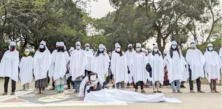 ভিসির পদত্যাগের দাবিতে  শাবিপ্রবির  শিক্ষার্থীদের কাফন মিছিল