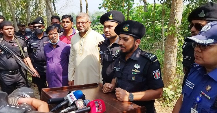 একবার ধর্ষণ করে হত্যার পর মেয়েটিকে আবার ধর্ষণের চেষ্টা করা হয়