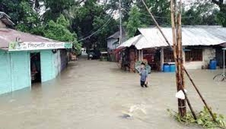 সুনামগঞ্জে ফের বন্যা, পানিবন্দি ১০ হাজার মানুষ