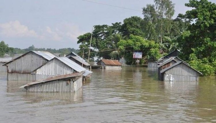 একেতো বন্যা, নেই বিদ্যুৎ, এরই মাঝে আবার ডাকাত আতঙ্কে নির্ঘুম রাত