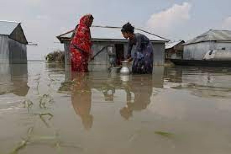 বন্যার পানি নামছে, বাড়ছে পানিবাহিত রোগ