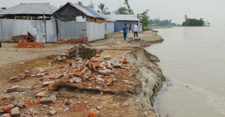 কুড়িগ্রামে ফের বাড়ছে নদ-নদীর পানি, ভাঙন আতঙ্কে রাত কাটছে নির্ঘুম