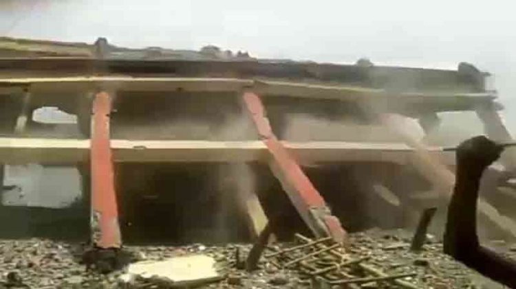 মুহূর্তেই বিলীন ৩৫ লাখ টাকার বিদ্যালয় ভবন