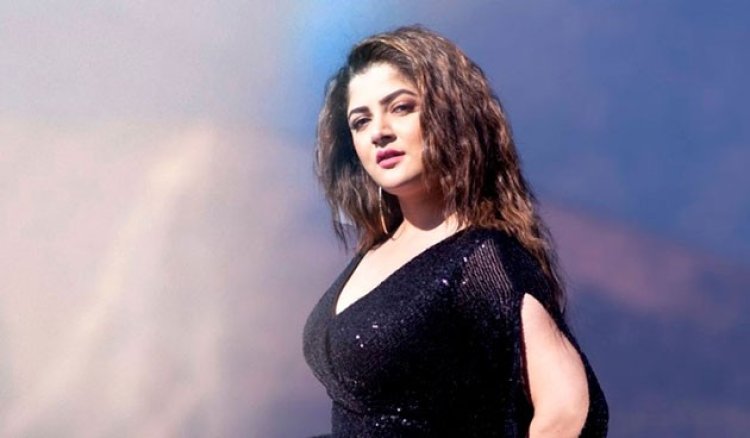 নতুন প্রেম নিয়ে যা বললেন শ্রাবন্তী
