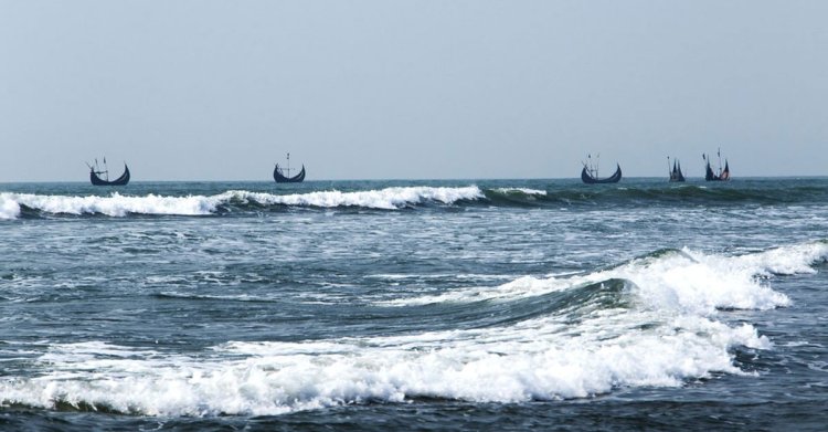 বঙ্গোপসাগরে লঘুচাপ সৃষ্টির আভাস, বাড়তে পারে বৃষ্টি