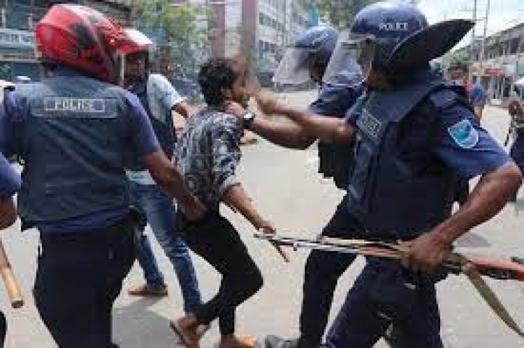  নেত্রকোণায় পুলিশের সঙ্গে বিএনপির সংঘর্ষ, আহত অর্ধশত