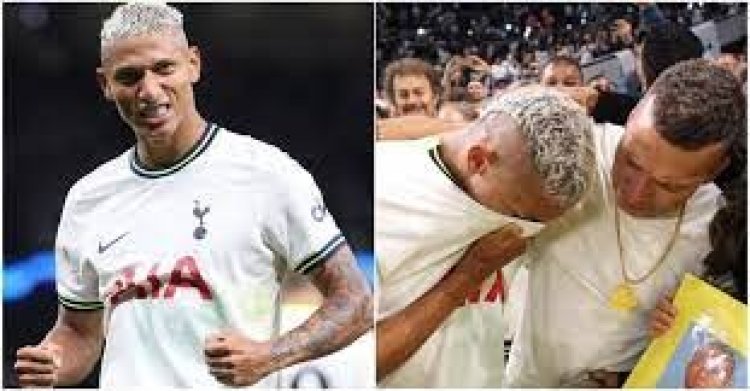 অভিষেকে দুই গোল করে কেঁদে ফেললেন ব্রাজিলের রিচার্লিসন