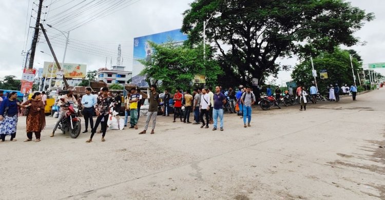 সিলেটে পরিবহন ধর্মঘট চলছে