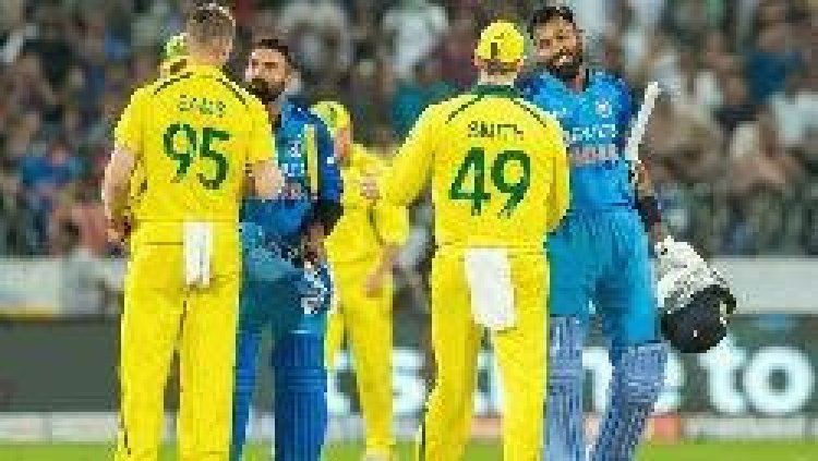 অস্ট্রেলিয়াকে হারিয়ে পাকিস্তানের রেকর্ড ভাঙলো ভারত
