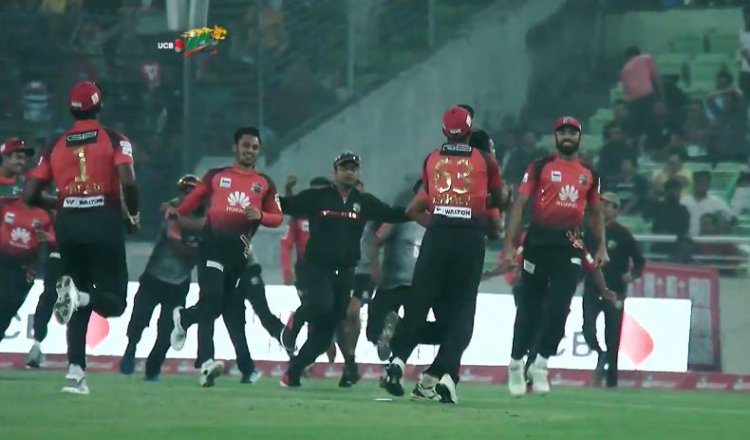 টানা পাঁচ জয়ে শীর্ষে বাংলাদেশ