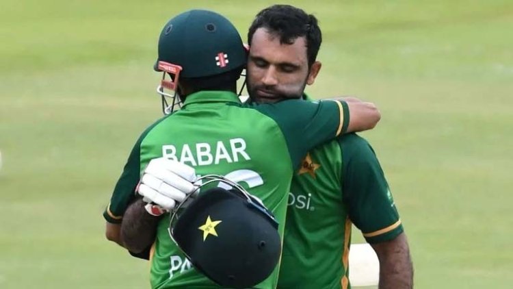 বিপদে পড়া পাকিস্তানকে টেনে তুললেন শাদাব-ইফতিখার