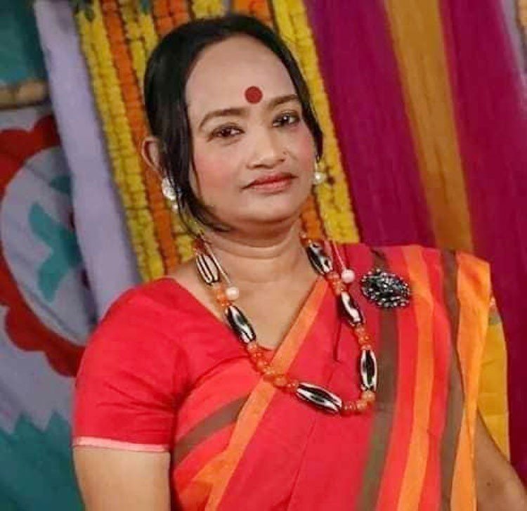 মঞ্চে গান গাইতে গাইতেই প্রাণ গেল মায়া রানীর
