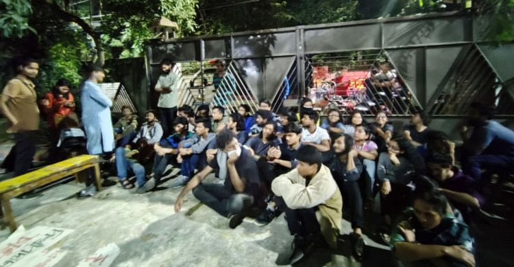 ৯ ঘণ্টা পর মুক্ত হলেন চবির ১০ শিক্ষক