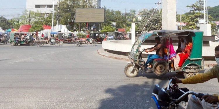 রাজশাহীতে বাসের পর এবার অটোরিকশা ধর্মঘটের ডাক