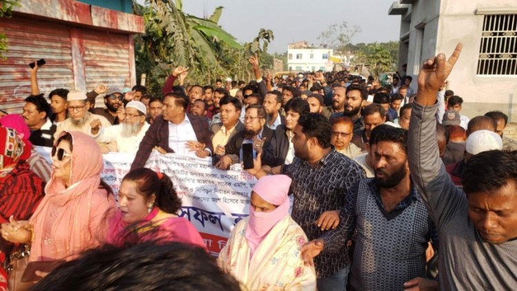 বিএনপির কেন্দ্রীয় নেতাদের মুক্তির দাবিতে নরসিংদীতে গণমিছিল, আটক ১৭