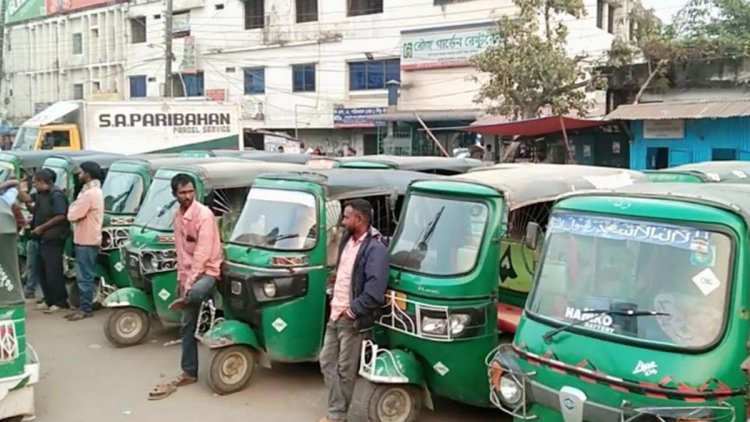 সুনামগঞ্জে আতঙ্কে চালকেরা, এক মাসে চুরি ২৫টি অটোরিকশা