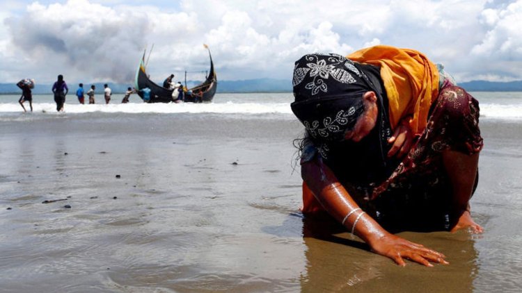 বাংলাদেশ ছেড়ে যাওয়া ১৮০ রোহিঙ্গার সাগরে মৃত্যুর আশঙ্কা