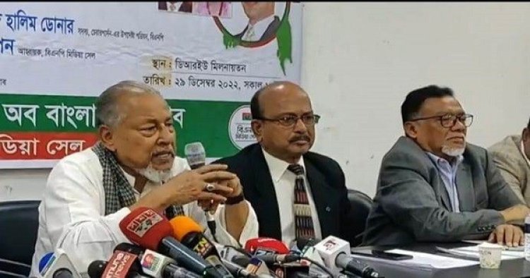 সরকার সব প্রতিষ্ঠান ধ্বংস করে দিয়েছে, মেরামতের বিকল্প নেই: নজরুল