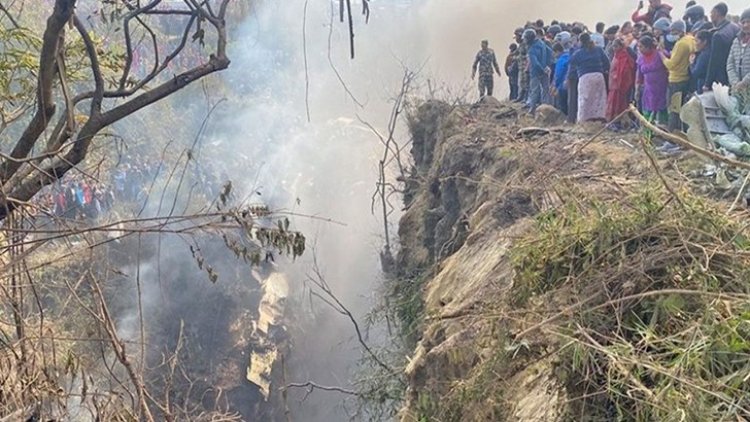 ৭২ আরোহী নিয়ে নেপালে বিমান বিধ্বস্ত