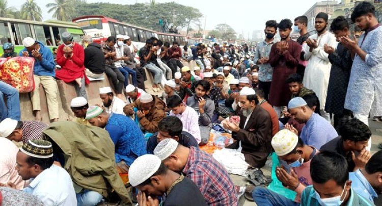 আখেরি মুনাজাতে শেষ হলো বিশ্ব ইজতেমা