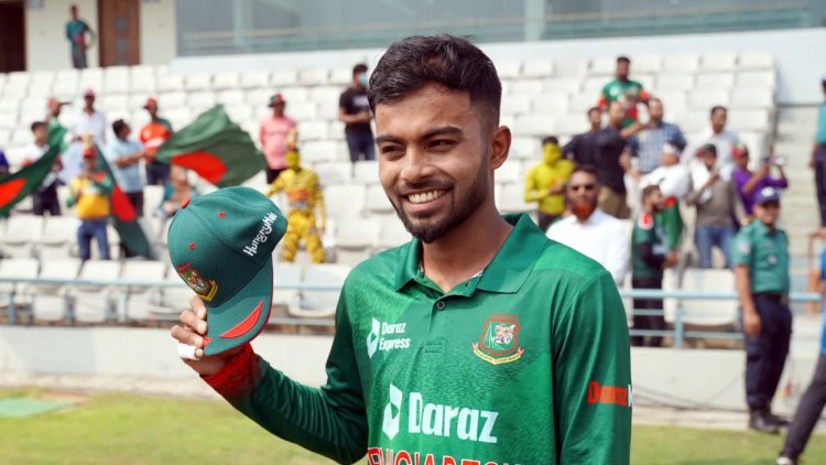 হাফ সেঞ্চুরিতে অভিষেক রাঙালেন হৃদয়