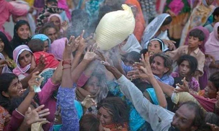 ব্যাপক মূল্যস্ফীতিতে পাকিস্তানে মলিন ঈদের আনন্দ