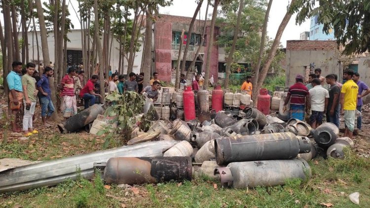 অবৈধ সিলিন্ডার রিফিল কারখানায় বিস্ফোরণ: দগ্ধ এক যুবকের মৃত্যু