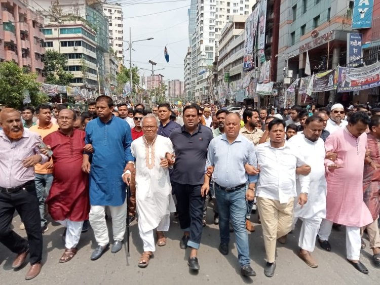 রাজধানীতে রিজভীর নেতৃত্বে বিক্ষোভ মিছিল