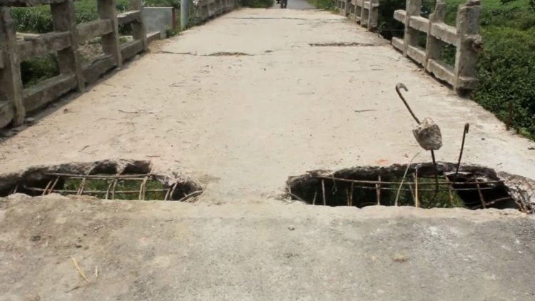 সেতু নয় যেন মরণ ফাঁদ