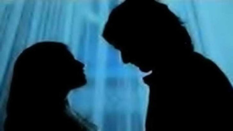 মধ্যরাতে শ্যালিকার সঙ্গে আপত্তিকর অবস্থায় দুলাভাই! অতঃপর…