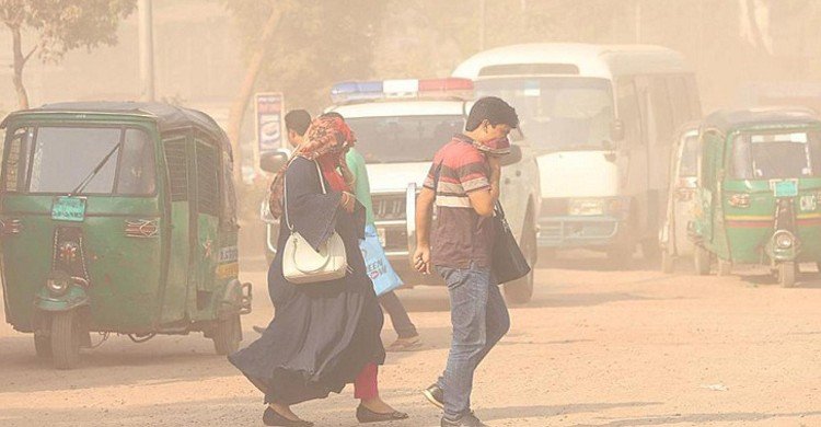 বায়ুদূষণে শীর্ষে লাহোর, তৃতীয় ঢাকা