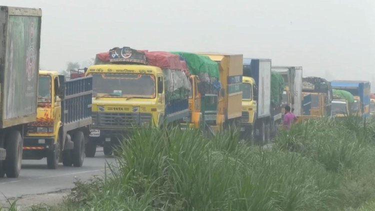 ঢাকা-টাঙ্গাই‌ল মহাসড়কে ১৩ কি‌লো‌মিটার যানজ‌ট