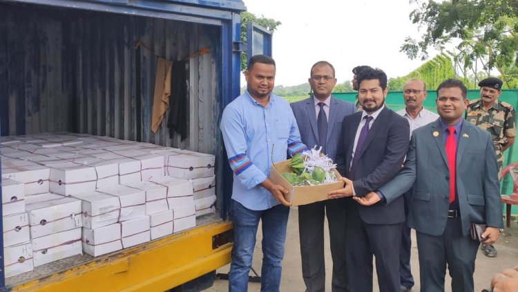 ত্রিপুরার মুখ্যমন্ত্রীর জন্য আম পাঠালেন প্রধানমন্ত্রী