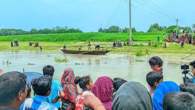 পদ্মায় গোসল করতে নেমে স্কুলছাত্র নিখোঁজ, ২৪ ঘণ্টায় মেলেনি সন্ধান