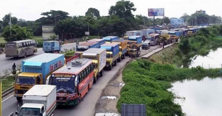 ঢাকা-টাঙ্গাইল-বঙ্গবন্ধু সেতু মহাসড়কে প্রায় ৪০ কিলোমিটার যানজট