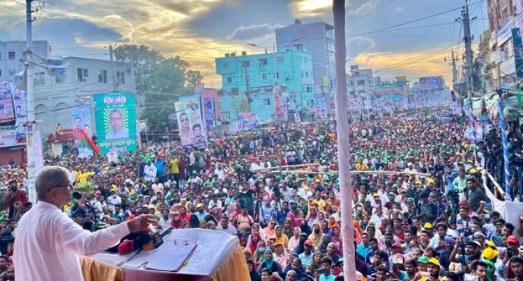 নিরপেক্ষ সরকারের হাতে ক্ষমতা দিয়ে নতুন ইসি গঠন করতে হবে: মির্জা ফখরুল