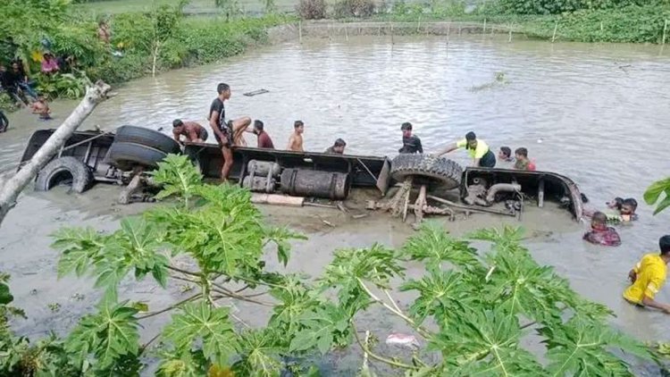 ঝালকাঠির সেই বাসের চালক গ্রেপ্তার