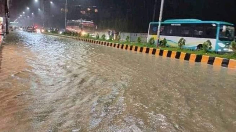 কক্সবাজারে থামছে না বৃষ্টি, বন্যার শঙ্কা