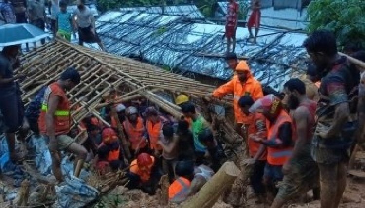 বান্দরবানে পাহাড়ধসে মা-মেয়েসহ নিহত ৪, হাজারো ঘরবাড়ি প্লাবিত