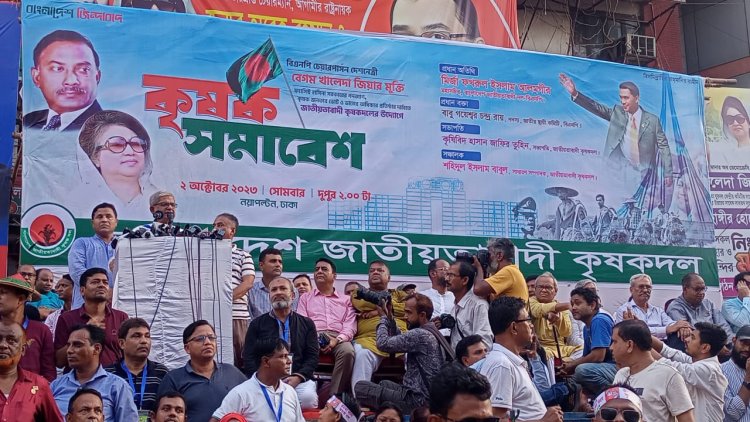 সরকার আইনের অপব্যাখা দিয়ে খালেদা জিয়াকে বন্দী রেখে হত্যা করতে চায় : মির্জা ফখরুল