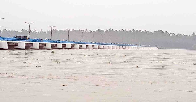 তিস্তায় অস্বাভাবিক পানি বৃদ্ধি, বন্যা হতে পারে ৫ জেলায়