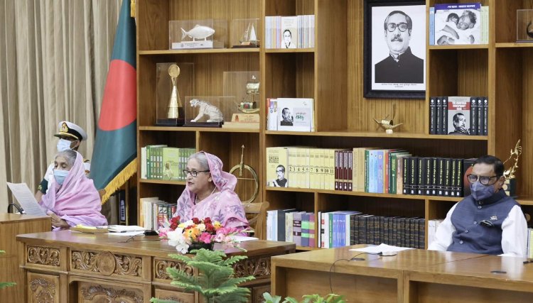 বেশি কথা বললে সব বন্ধ করে বসে থাকব: প্রধানমন্ত্রী