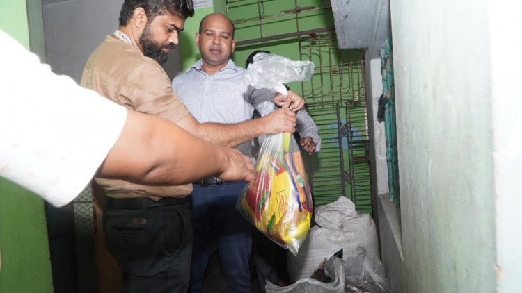 চট্টগ্রামে এক টন পচা চা ও ১৩ ব্র্যান্ডের নকল প্যাকেট জব্দ