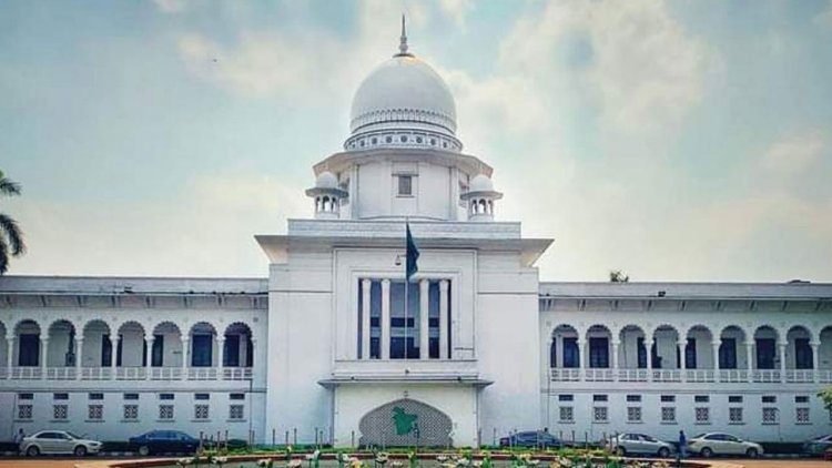 আদালত অবমাননা : স্বয়ং বিচারককে কারাদণ্ড দিলেন হাইকোর্ট