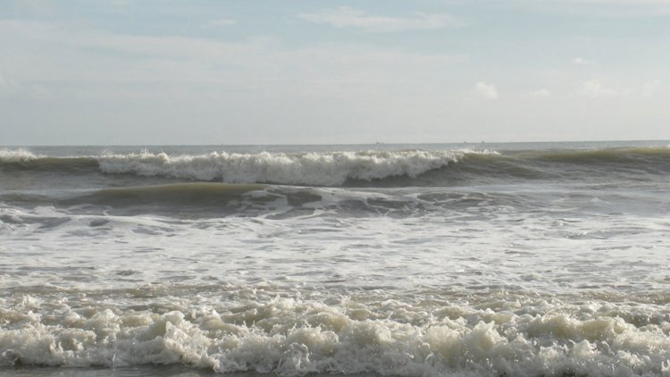 বঙ্গোপসাগরে লঘুচাপ, আরও ঘনীভূত হতে পারে