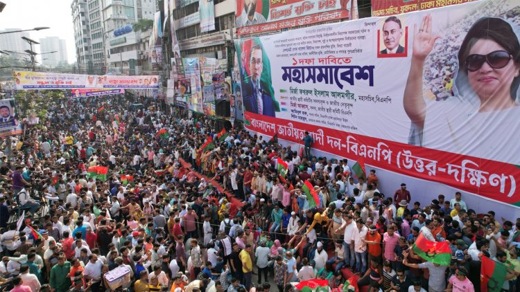 মহাসমাবেশ শুরুর ৩ ঘণ্টা আগেই জনসমুদ্র নয়াপল্টন