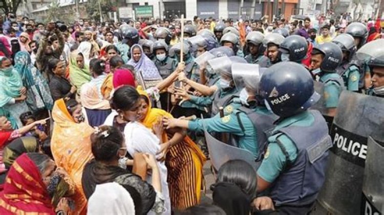 পোশাক শ্রমিকদের বিক্ষোভ, সংঘর্ষ, রাবার বুলেট নিক্ষেপ